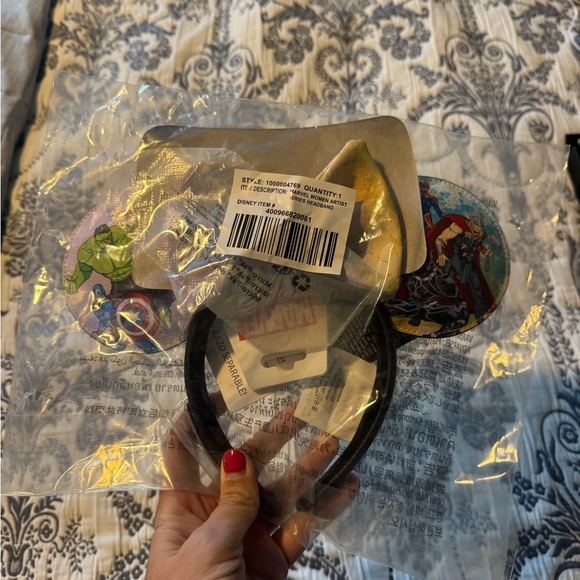 Marvel Avengers Loungefly Minnie Ears With Detachable Bow - Picture 4 of 4